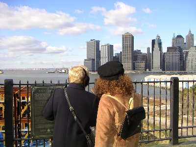 Lisa and Doi: skyline 1